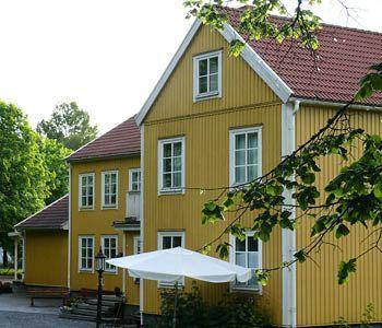 Hotel Perolofgarden Åsbro Екстериор снимка